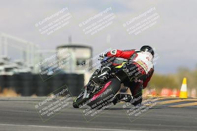 media/Mar-01-2025-Race Pace (Sat) [[ebf7b6e548]]/17-Vested (Turn 16) 210pm/
